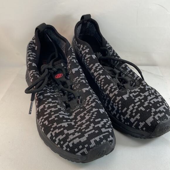 Heelys Player Boys Black/Grey Removable Wheels Knit Textile Low Prof. Shoes Sz 5 - Picture 7 of 9